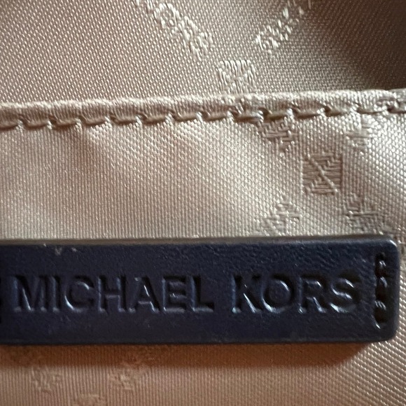 Michael Kors Jet Set Item Crossbody Bag Navy Polka Dot Large NWT - Picture 11 of 15